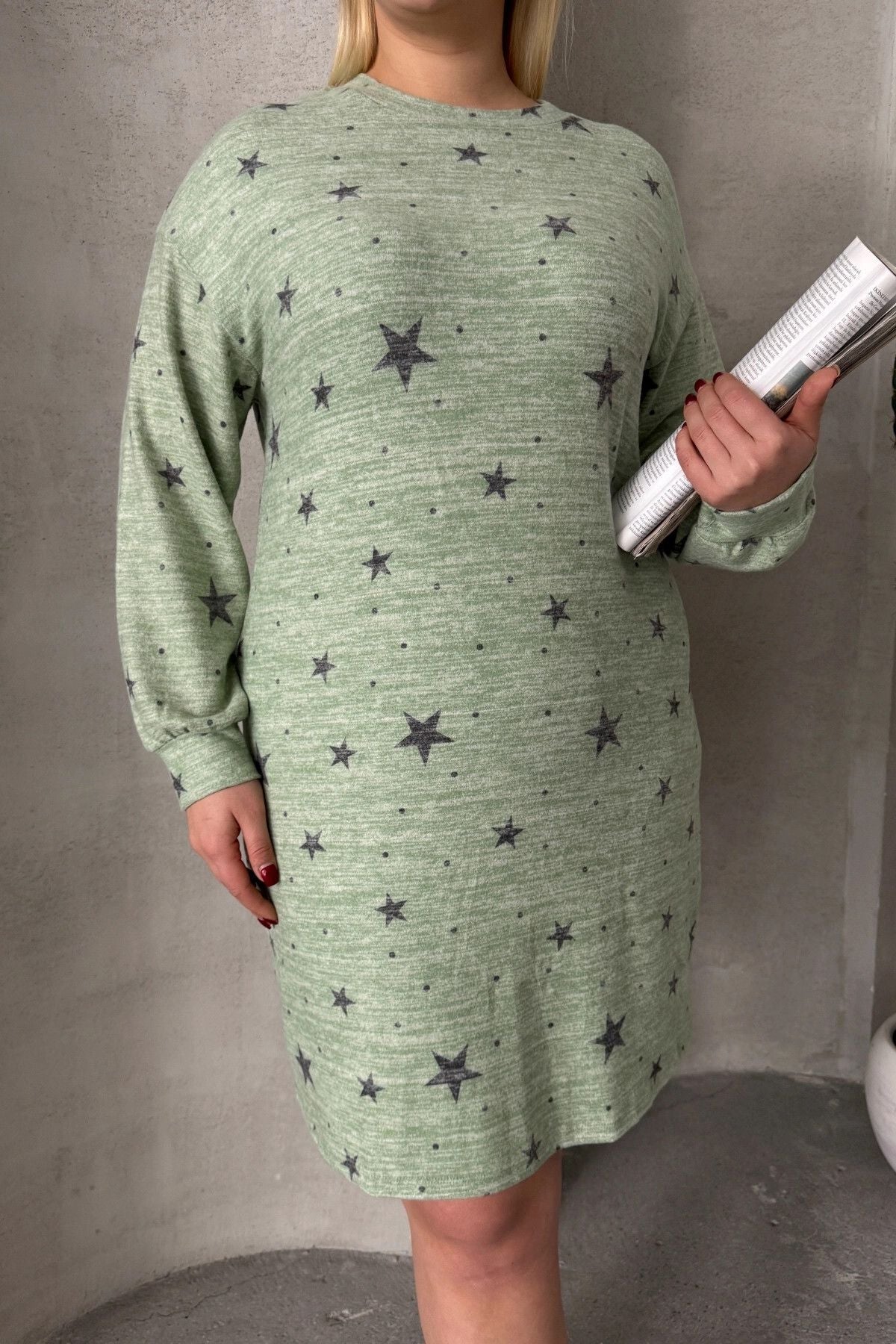 Büyük Beden Uzun Kollu Bisiklet Yaka Yıldız Desenli Esnek Elbise 84-158