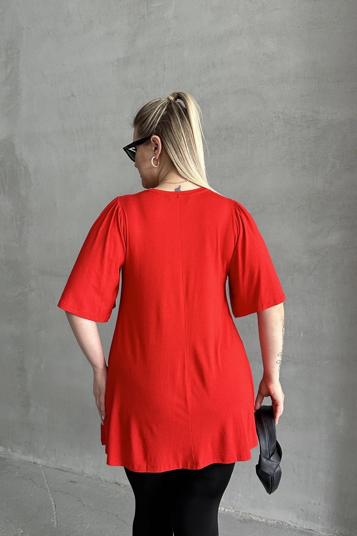 Büyük Beden V Yaka Desensiz Asimetrik Kesim Likralı Bluz MDL-5