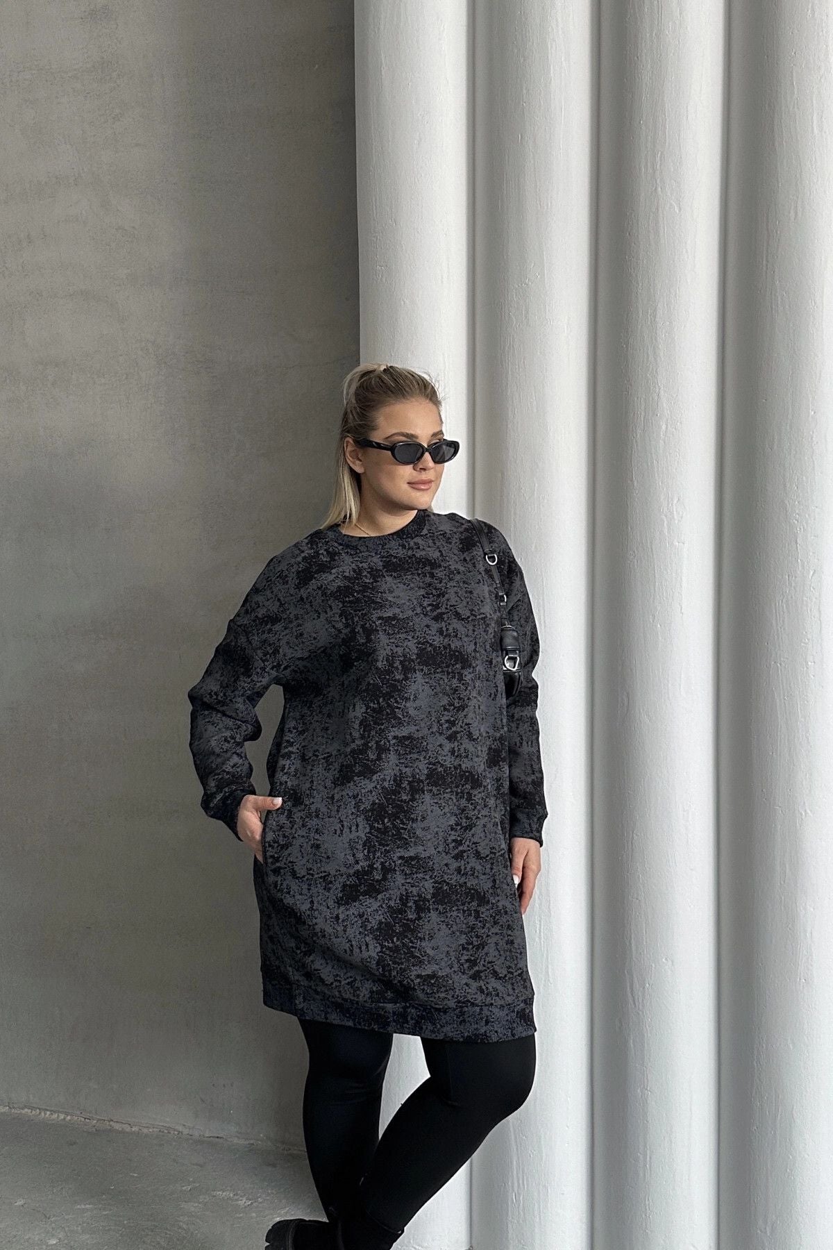 Büyük Beden Uzun Kollu Bisiklet Yaka Cepli Desenli Elbise 106-75