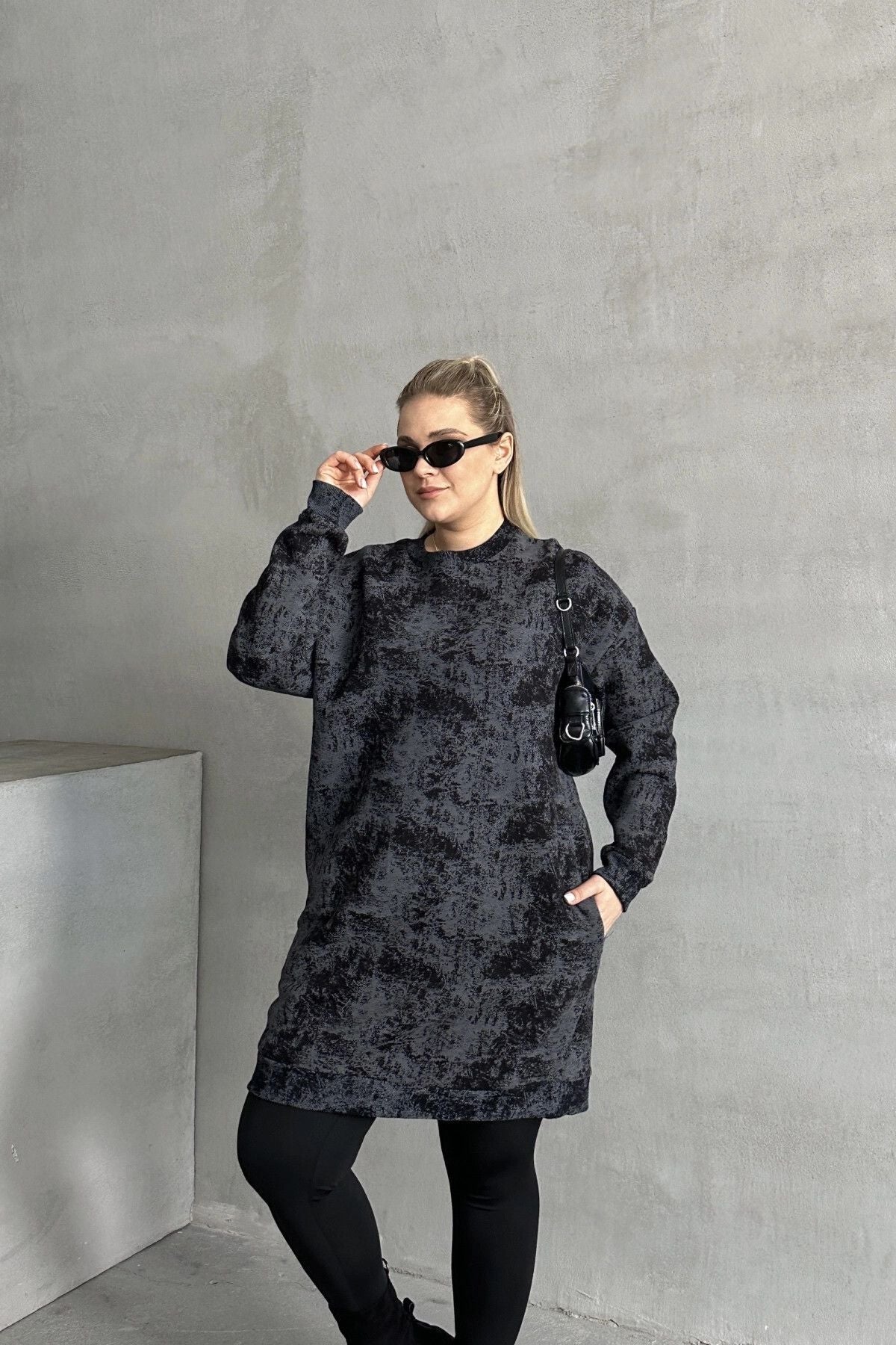 Büyük Beden Uzun Kollu Bisiklet Yaka Cepli Desenli Elbise 106-75