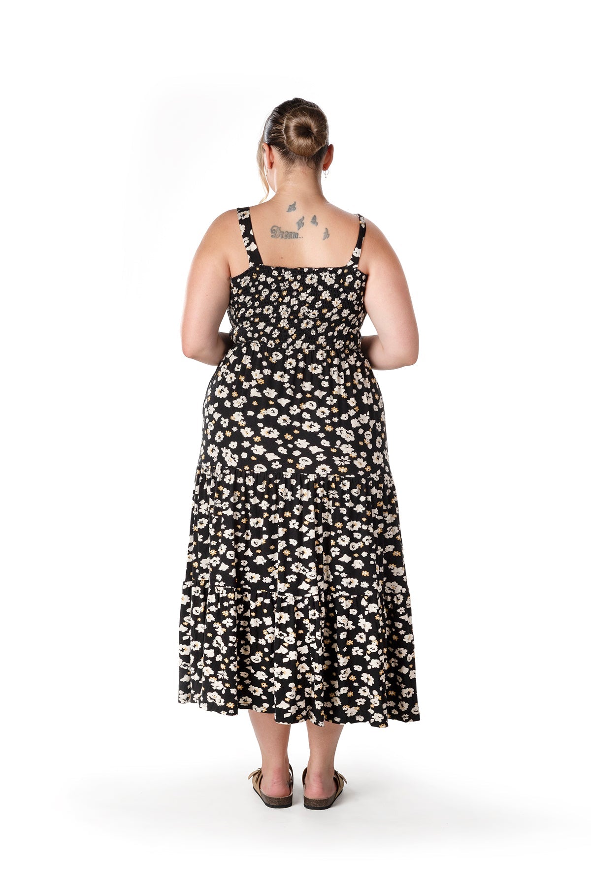 Büyük Beden Çiçek Desenli Kalın Askılı Beli Lastikli Elbise T-83