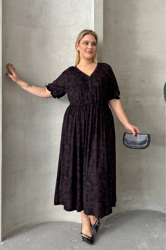 Büyük Beden Kısa Kollu V Yaka Önü Düğmeli Beli Lastikli Elbise 303699