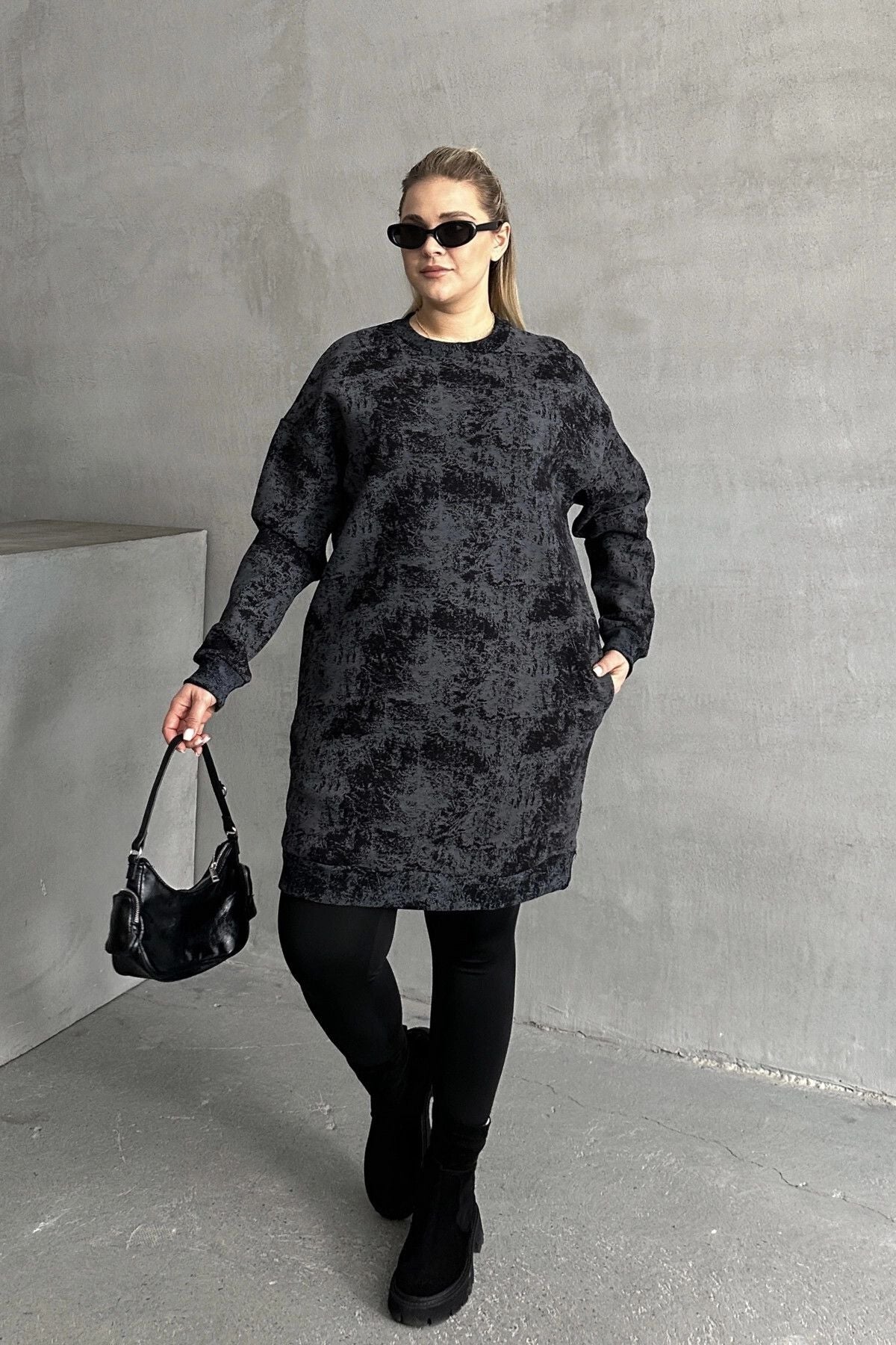 Büyük Beden Uzun Kollu Bisiklet Yaka Cepli Desenli Elbise 106-75