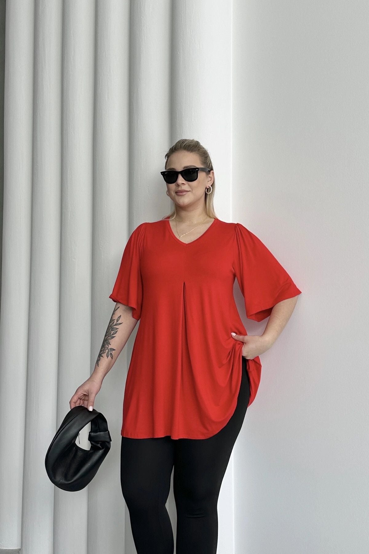 Büyük Beden V Yaka Desensiz Asimetrik Kesim Likralı Bluz MDL-5