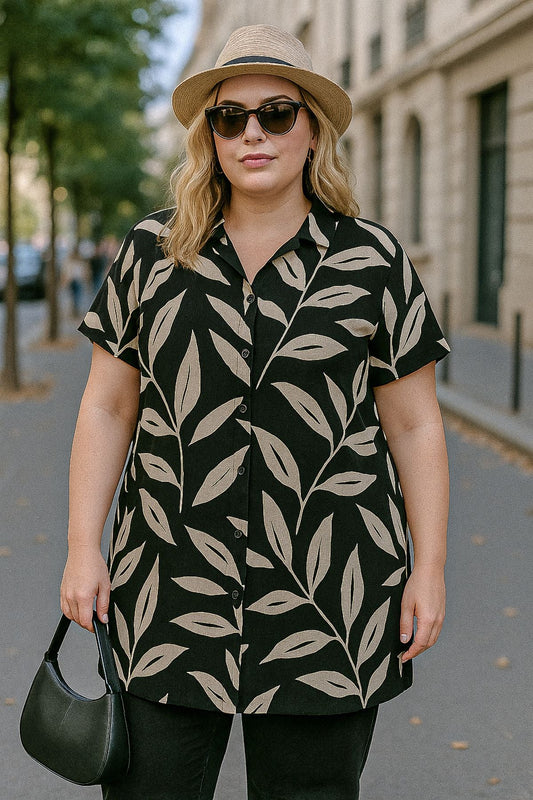 Büyük Beden Kısa Kollu Önü Düğmeli Desenli Gömlek 321855