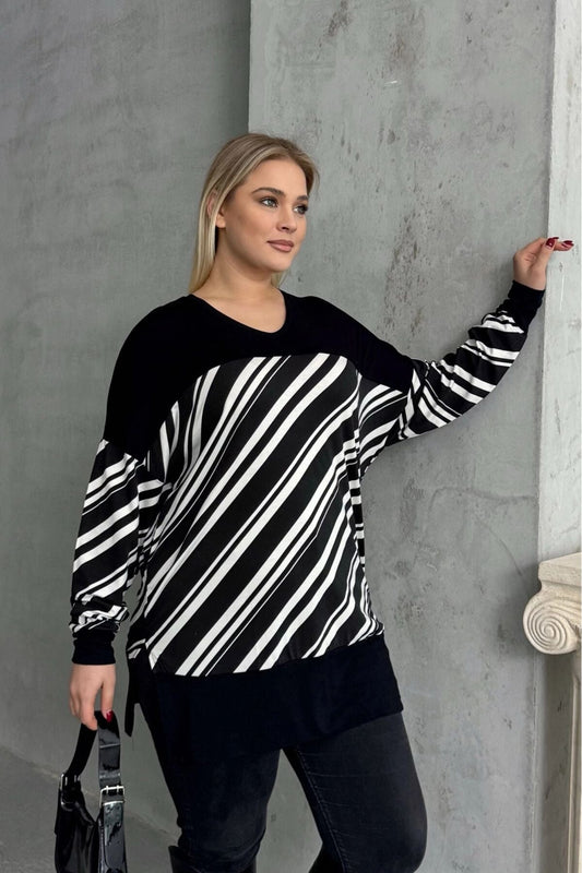 Büyük Beden V Yaka Uzun Kollu Bileği Lastikli Yırtmaçlı Bluz 303085