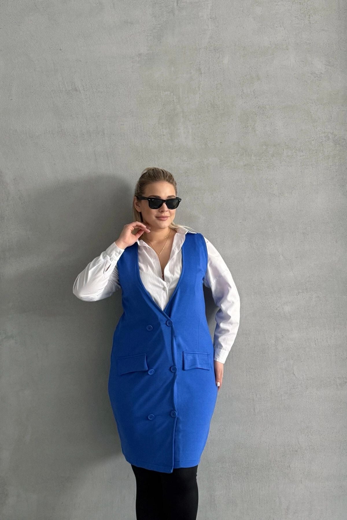 Büyük Beden Sıfır Kol Önü Düğmeli Cep Görünümlü Hırka 300862