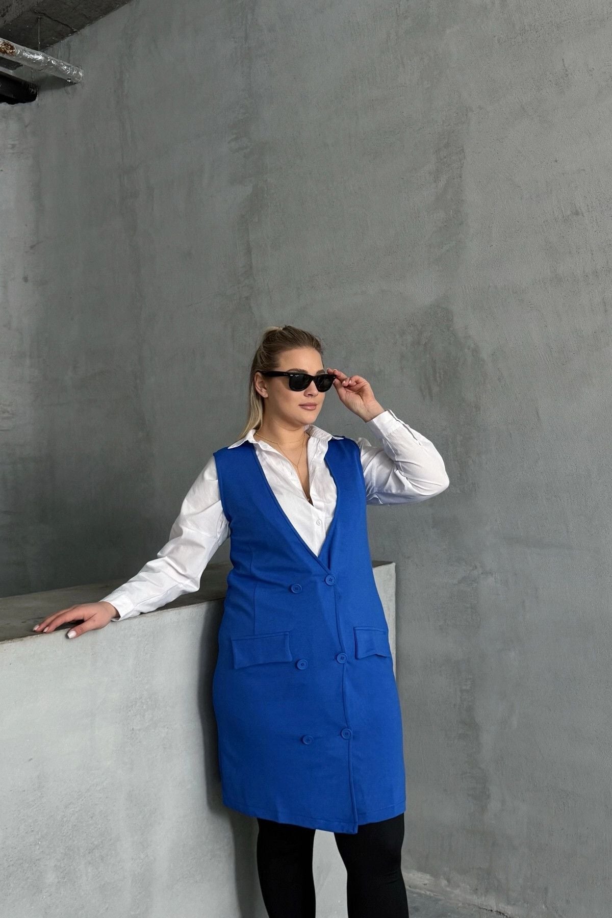 Büyük Beden Sıfır Kol Önü Düğmeli Cep Görünümlü Hırka 300862