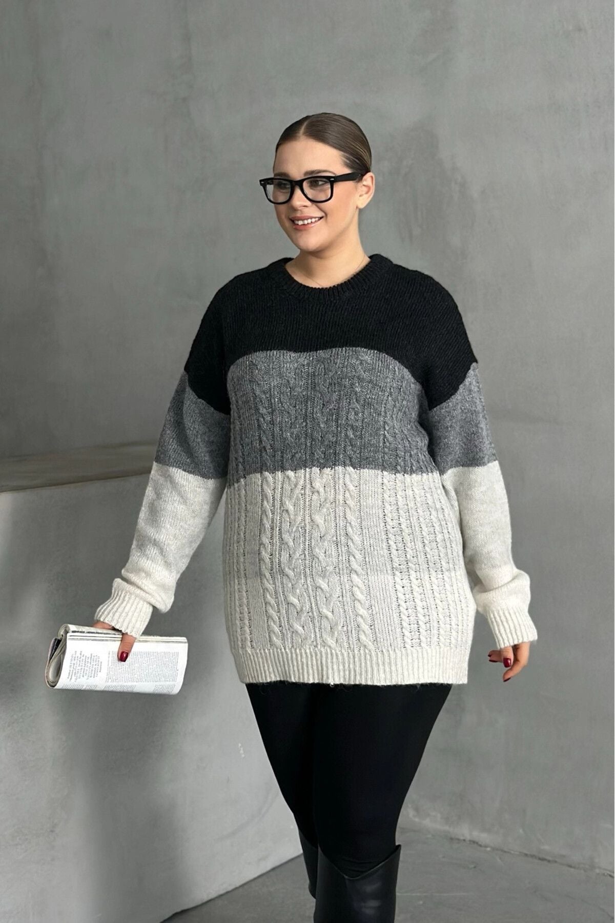 Büyük Beden Uzun Kollu Bisiklet Yaka Renk Bloklu Triko Kazak DG-04