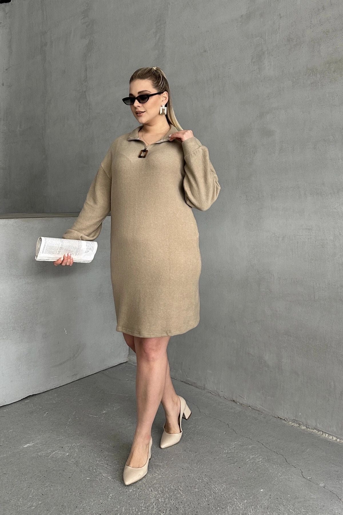 Büyük Beden Uzun Kollu Yumuşak Dokulu Yakası Fermuarlı Triko Elbise 106-37