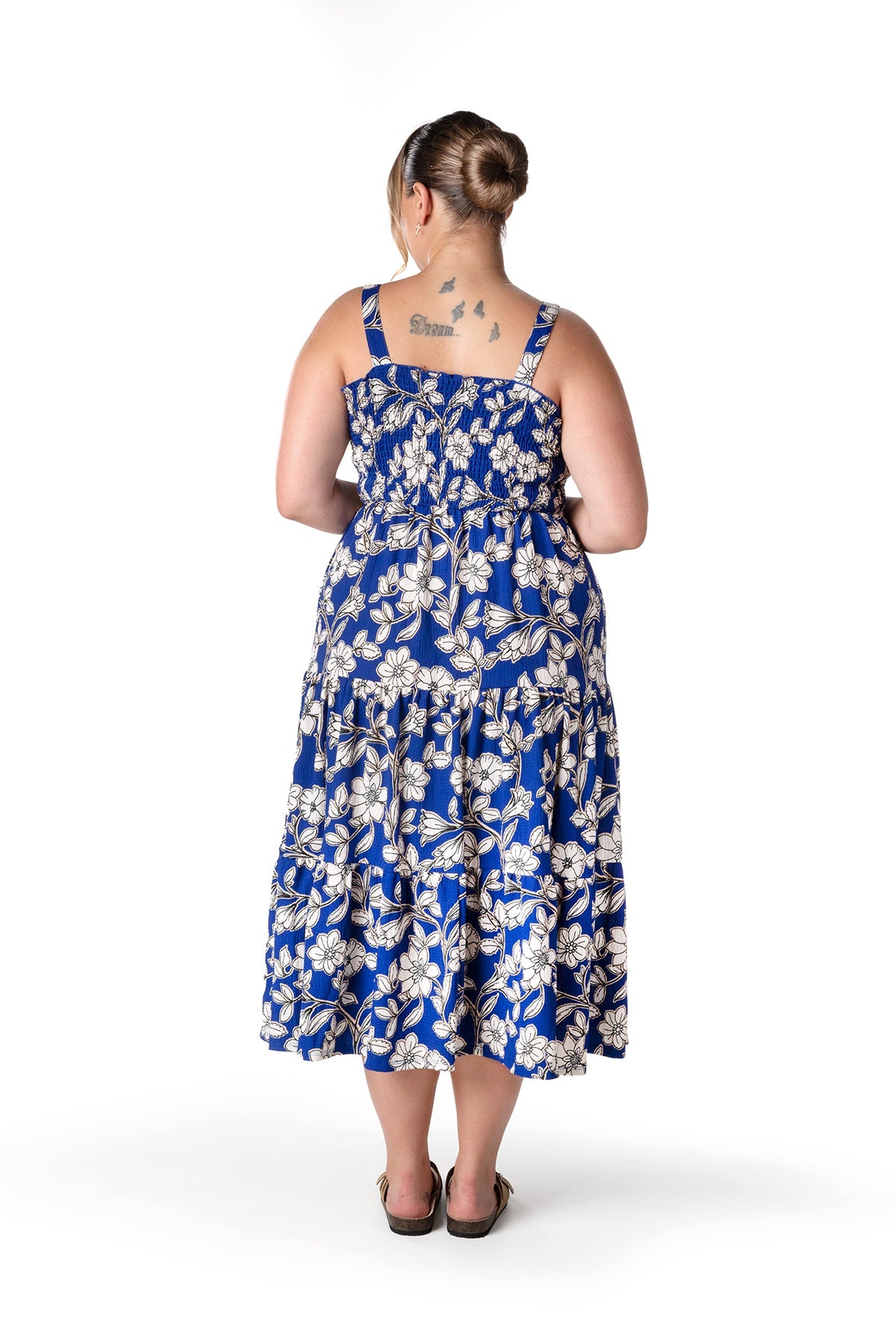 Büyük Beden Çiçek Desenli Kalın Askılı Beli Lastikli Elbise T-80